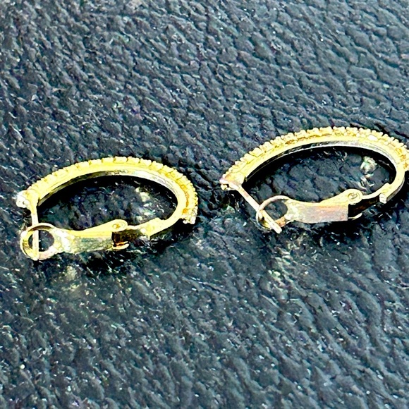 Macy's Gold Hoop Earrings - Picture 1 of 5
